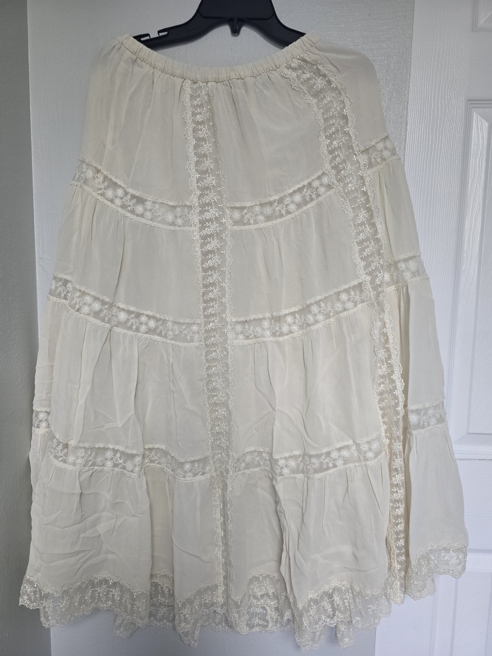 NWT Reformation Maevie Lace Inset Tiered Skirt Size 10 - Picture 6 of 7